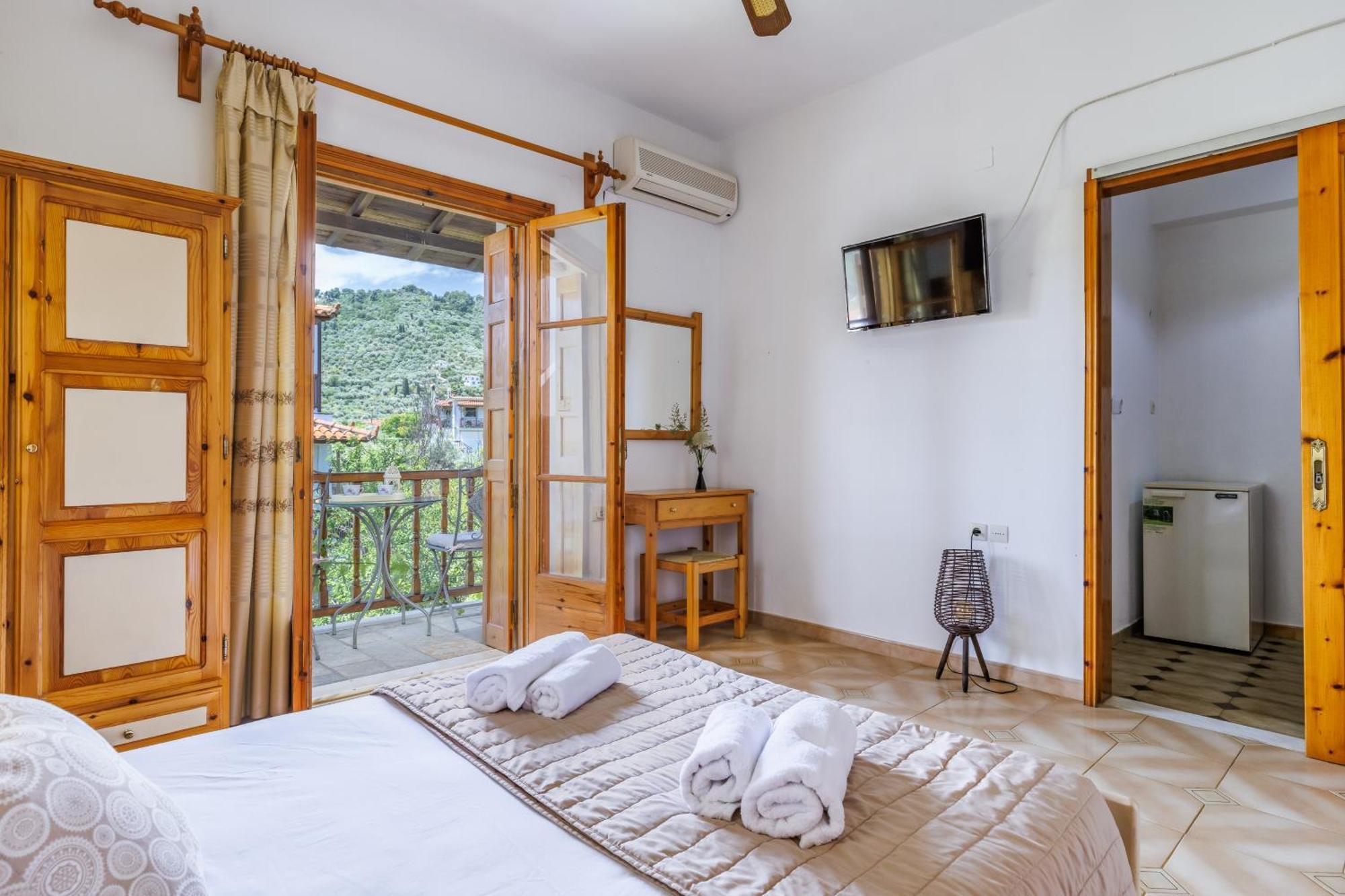 Panagou Studios Skopelos stad Exteriör bild