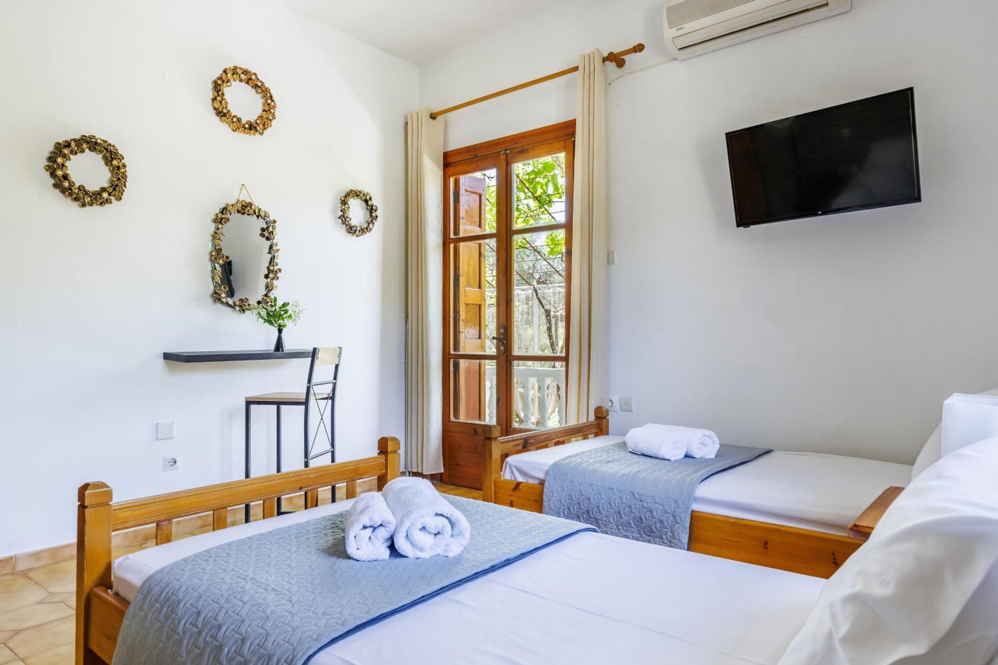 Panagou Studios Skopelos stad Exteriör bild